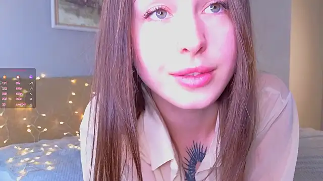 TinyMollys online show from March 2026 03:51:02 PM