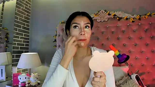 TanyaBello online show from July 2026 04:05:01 AM