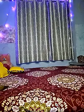 Snapshot of Desi_Maya69 chatting on May 2026 03:54:01 PM Desi Maya69 online show from May 2026 03:54:01 PM