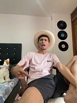 Snapshot of gsusss_feet chatting on October 2025 06:51:01 PM gsusss feet online show from October 2025 06:51:01 PM