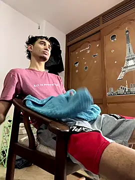 Snapshot of gsusss_feet chatting on November 2025 06:30:01 PM gsusss feet online show from November 2025 06:30:01 PM