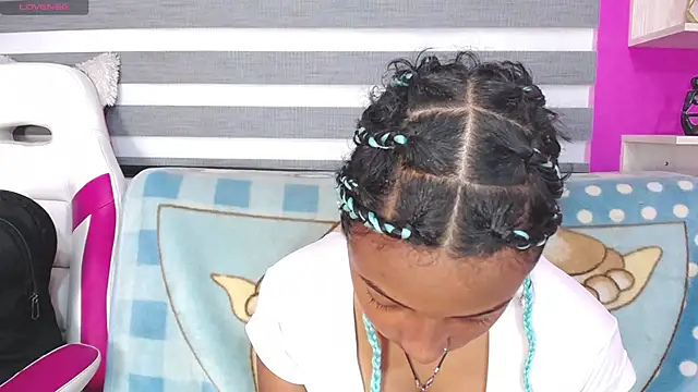 Zoe Rider online show from December 2025 12:32:01 PM