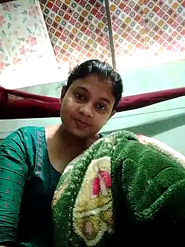 sexylive1100 online show from October 2025 04:37:01 AM