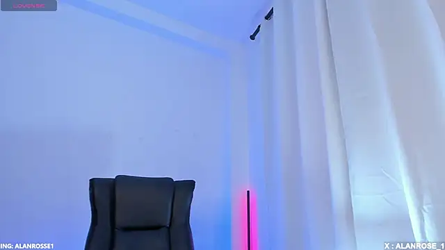 AlanRose01 online show from November 2025 02:48:02 PM