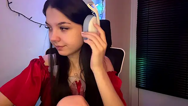 HanaMantanaDell online show from February 2026 05:20:01 PM