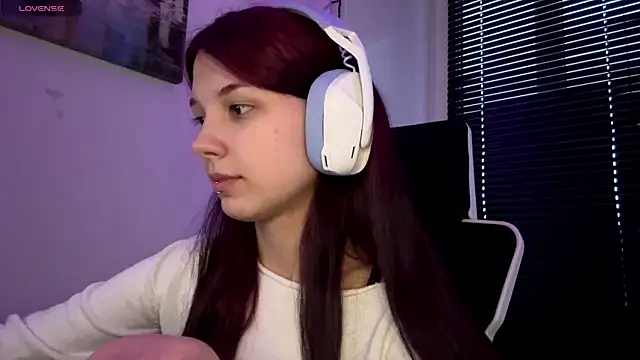 HanaMantanaDell online show from April 2026 02:55:02 PM