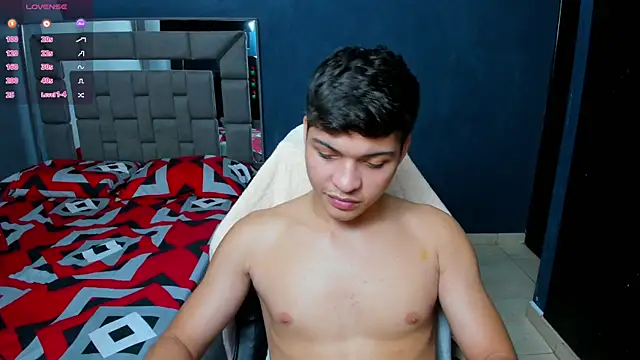 Snapshot of baby_david_03 chatting on February 2026 01:32:01 AM baby david 03 online show from February 2026 01:32:01 AM