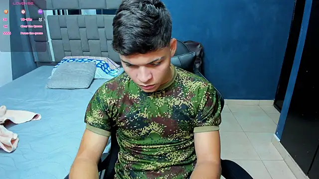 Snapshot of baby_david_03 chatting on February 2026 02:15:02 AM baby david 03 online show from February 2026 02:15:02 AM