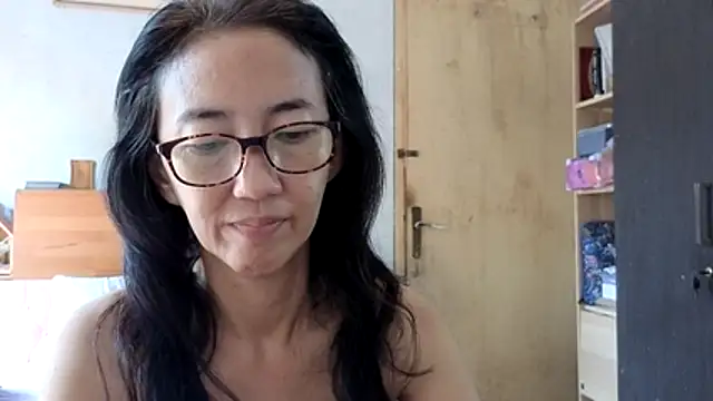 Snapshot of princessD077 chatting on May 2026 03:04:02 AM princessD077 online show from May 2026 03:04:02 AM