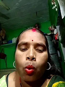 Rajni gupta online show from October 2025 10:37:01 AM