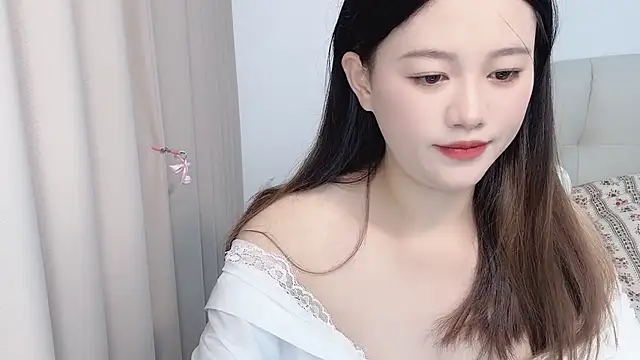 Bella-8 online show from October 2025 03:01:01 PM