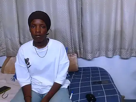 AfricanBarbiee69 online show from January 2026 03:47:01 PM