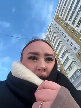 KiraSunshine online show from January 2026 03:42:02 AM