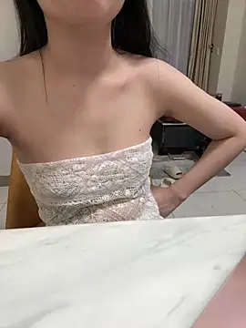 Minhee22 online show from November 2025 05:45:02 PM