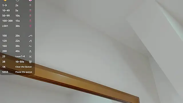 lucia lorenz online show from January 2026 11:26:01 AM