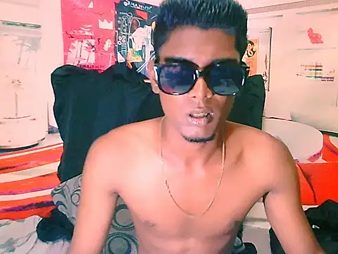 IndianThuggin online show from November 2025 05:14:01 PM