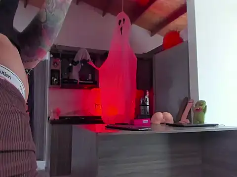 valeriahornier online show from October 2025 06:07:02 PM