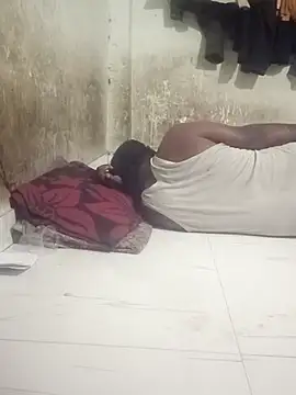 RNlov online show from February 2026 03:40:02 PM