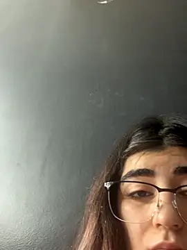 Snapshot of milky_denni chatting on October 2025 05:25:01 PM milky denni online show from October 2025 05:25:01 PM