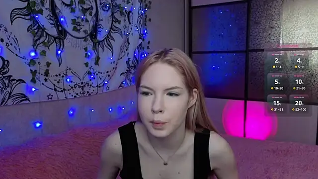 VETT KITTY online show from December 2025 06:20:01 AM