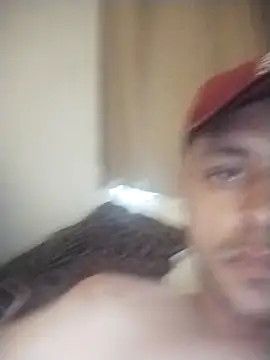 Casal em chamas online show from October 2025 11:55:02 AM