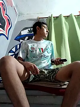 Snapshot of Pedropuente200 chatting on January 2026 04:15:01 AM Pedropuente200 online show from January 2026 04:15:01 AM