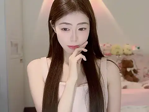 Onecutelittle online show from October 2025 06:06:02 AM