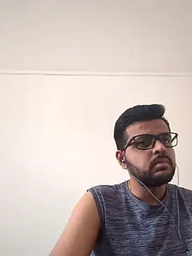 sugar seeker online show from November 2025 06:23:02 AM