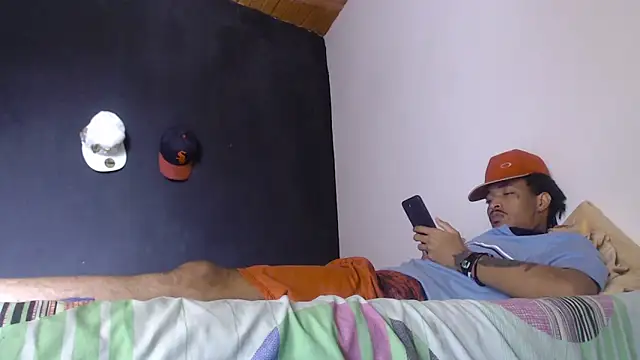 Anaconda larga online show from March 2026 02:56:02 PM