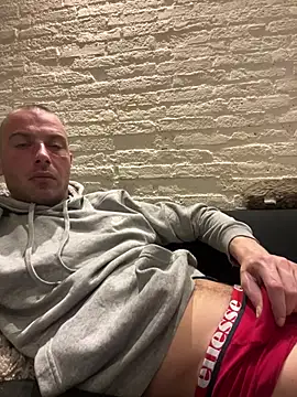 Rotteei1 online show from March 2026 09:29:02 PM