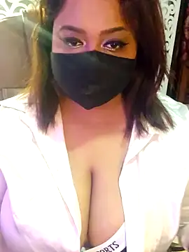 blackpearl     online show from November 2025 04:42:01 PM