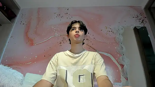 Snapshot of Sweet_Beomm chatting on January 2026 01:10:02 AM Sweet Beomm online show from January 2026 01:10:02 AM