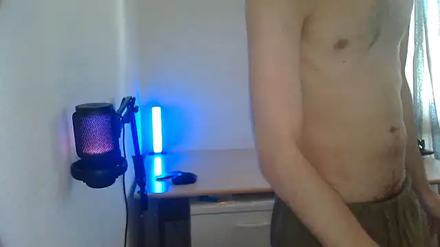 Snapshot of topg84 chatting on August 2026 01:57:02 PM topg84 online show from August 2026 01:57:02 PM