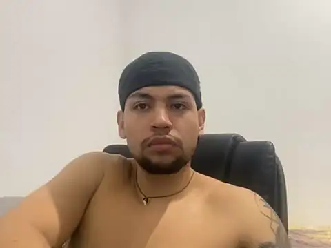 LoganFlame online show from October 2025 05:26:02 AM