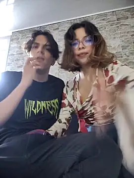 ScaraAndTomy online show from April 2026 07:39:02 PM