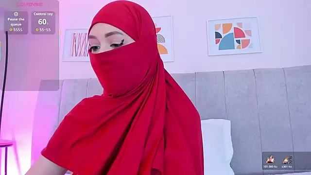 Snapshot of fatiima_ chatting on November 2025 07:28:01 PM fatiima online show from November 2025 07:28:01 PM