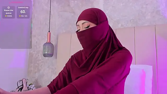 Snapshot of fatiima_ chatting on December 2025 01:39:02 PM fatiima online show from December 2025 01:39:02 PM