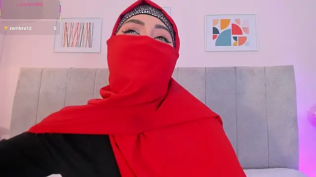 fatiima  online show from April 2026 07:08:02 PM