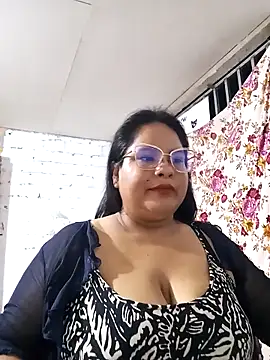 celeste122595 online show from November 2025 03:38:02 AM