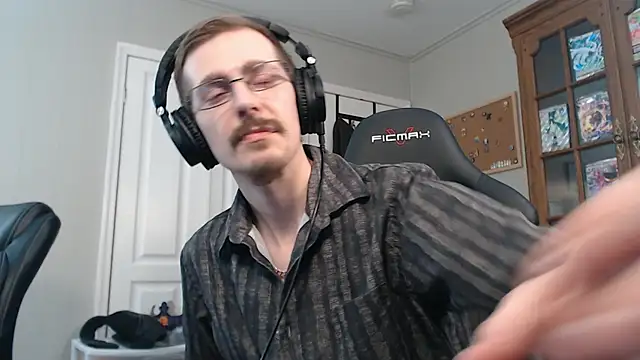 CasuallyCorrupt online show from November 2025 07:09:02 AM