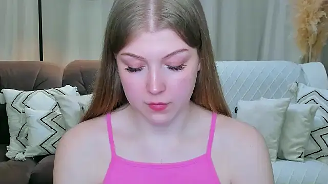 Snapshot of Stella_Light chatting on April 2026 06:02:02 PM Stella Light online show from April 2026 06:02:02 PM