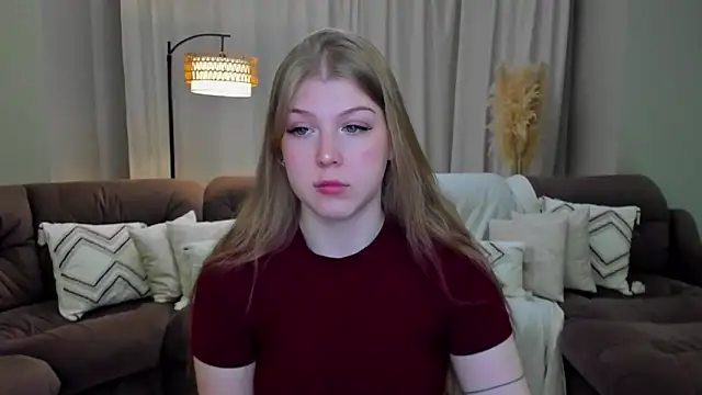 Snapshot of Stella_Light chatting on May 2026 06:11:02 AM Stella Light online show from May 2026 06:11:02 AM