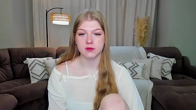 Snapshot of Stella_Light chatting on June 2026 11:34:01 AM Stella Light online show from June 2026 11:34:01 AM