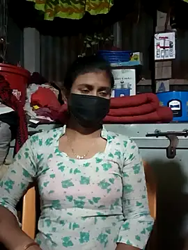 Snapshot of Felicity-204 chatting on October 2025 04:18:01 PM Felicity-204 online show from October 2025 04:18:01 PM