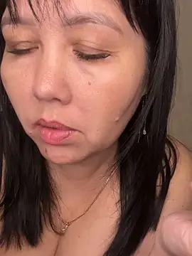 Love  Mom online show from October 2025 06:26:02 PM