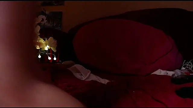 Snapshot of GloriaUpperLove chatting on March 2025 12:48:01 PM GloriaUpperLove online show from March 2025 12:48:01 PM