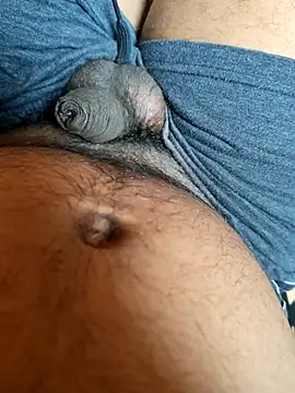 Snapshot of UNIT734 chatting on November 2025 07:05:02 AM UNIT734 online show from November 2025 07:05:02 AM