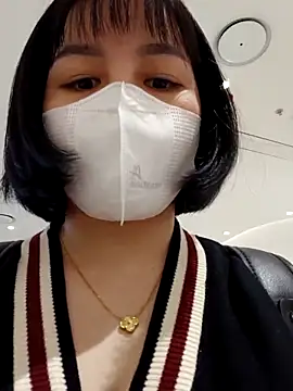 Mina-02 online show from November 2025 07:32:01 AM