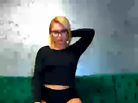 Chloe 248 online show from October 2025 05:53:01 PM