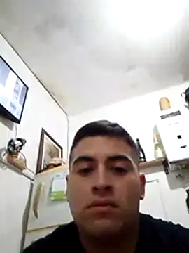 Snapshot of Achi09 chatting on May 2026 10:51:01 PM Achi09 online show from May 2026 10:51:01 PM
